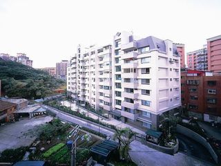 碧湖畔